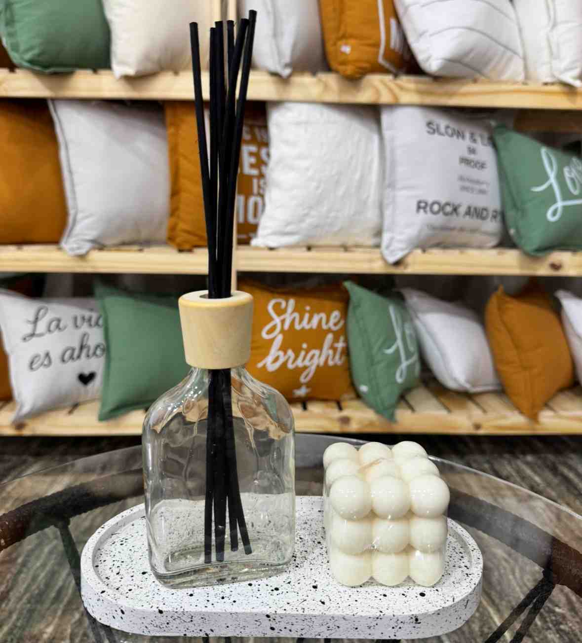 CONTENEDOR DIFUSOR PETACA CON TAPA DE MADERA 200CC