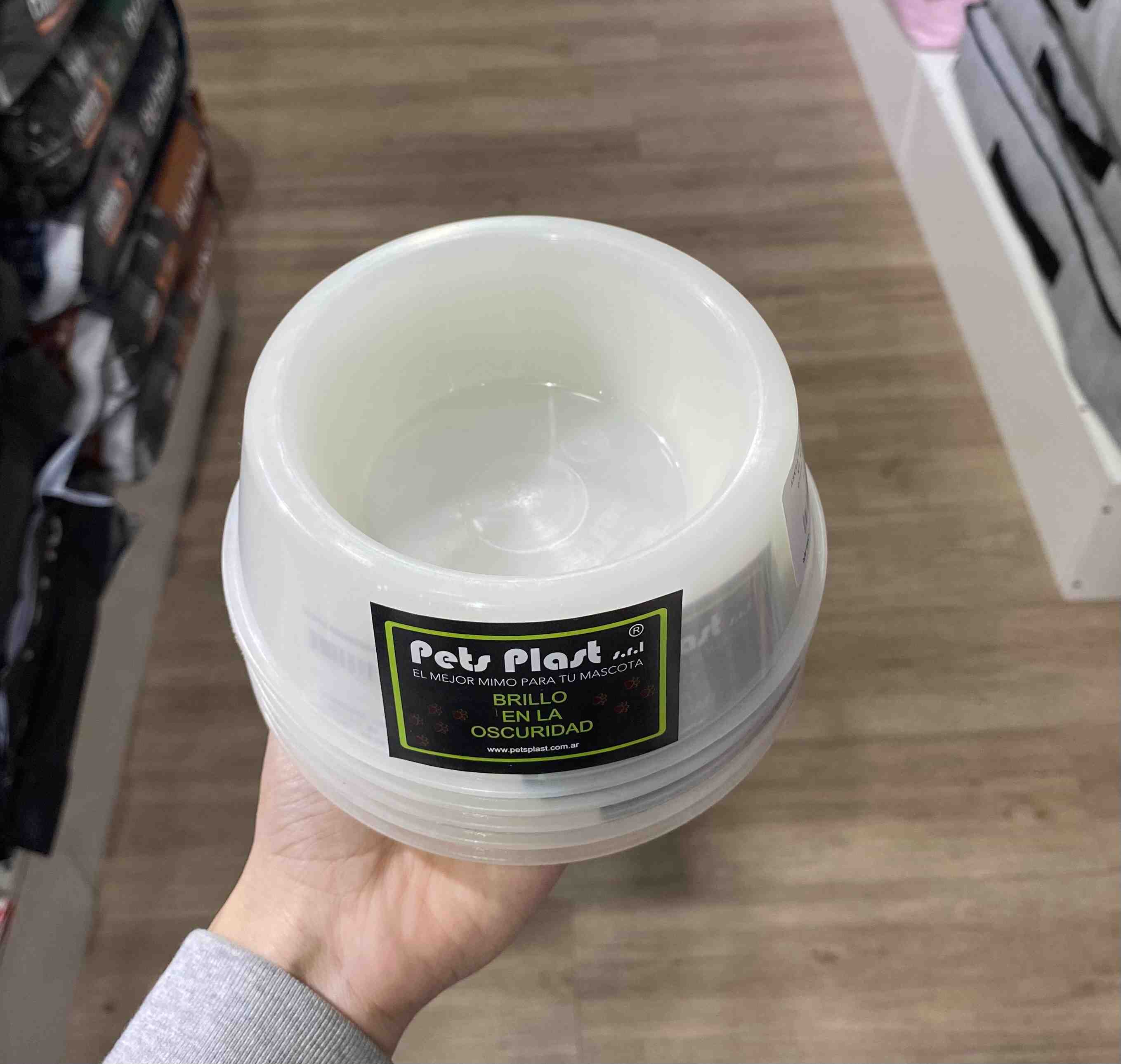 COMEDERO/BEBEDERO CHICO BRILLO EN LA OSCURIDAD