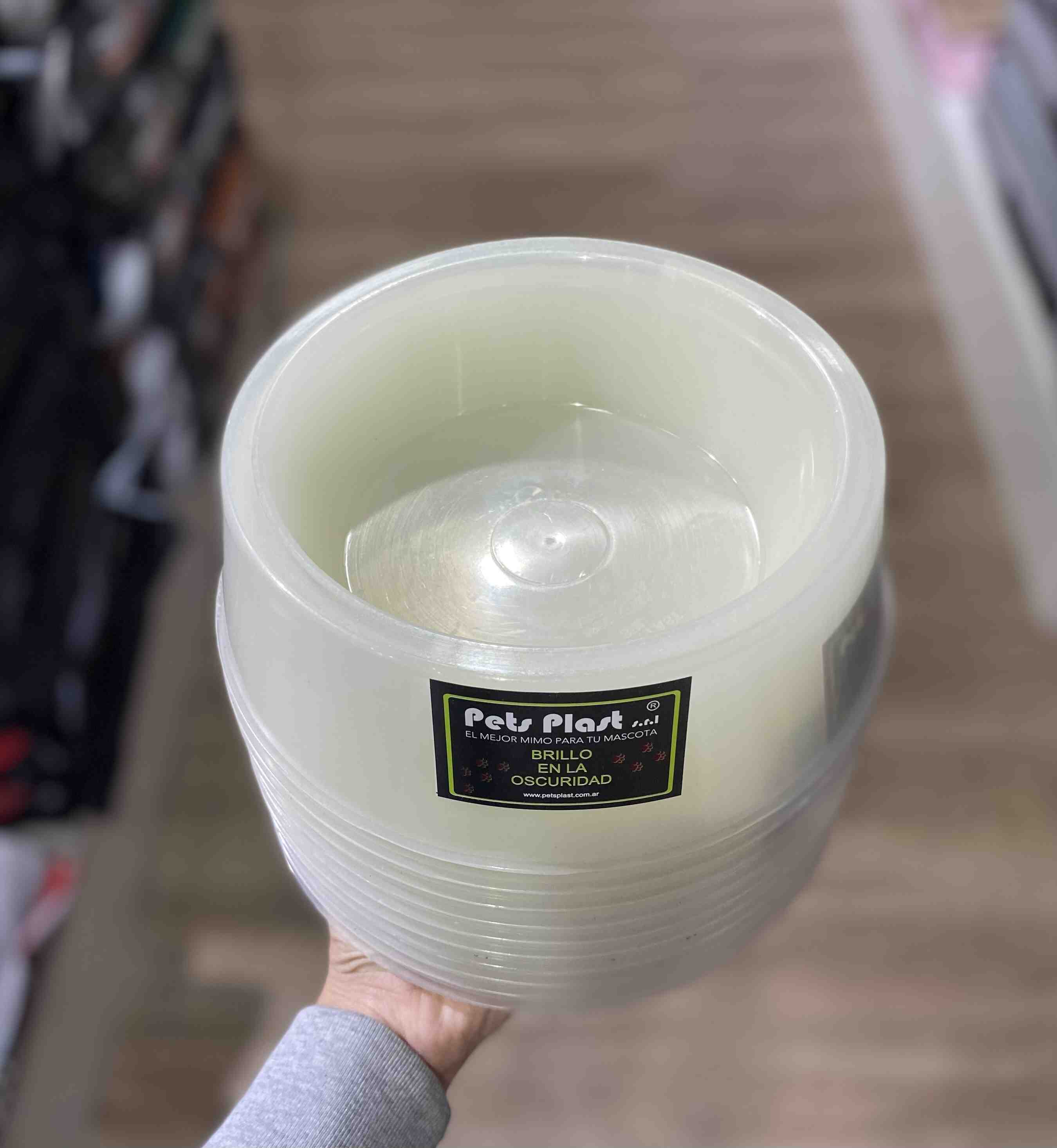 COMEDERO/BEBEDERO MEDIANO BRILLO EN LA OSCURIDAD